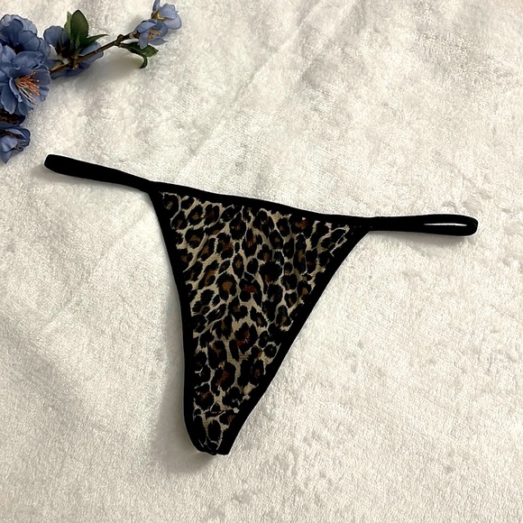 Jolie Other - Low Rise Leopard Print G String Size 6 or Medium
